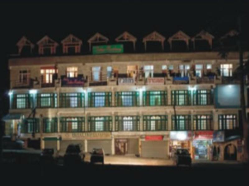 Hotel Satkar Residency Manāli Extérieur photo